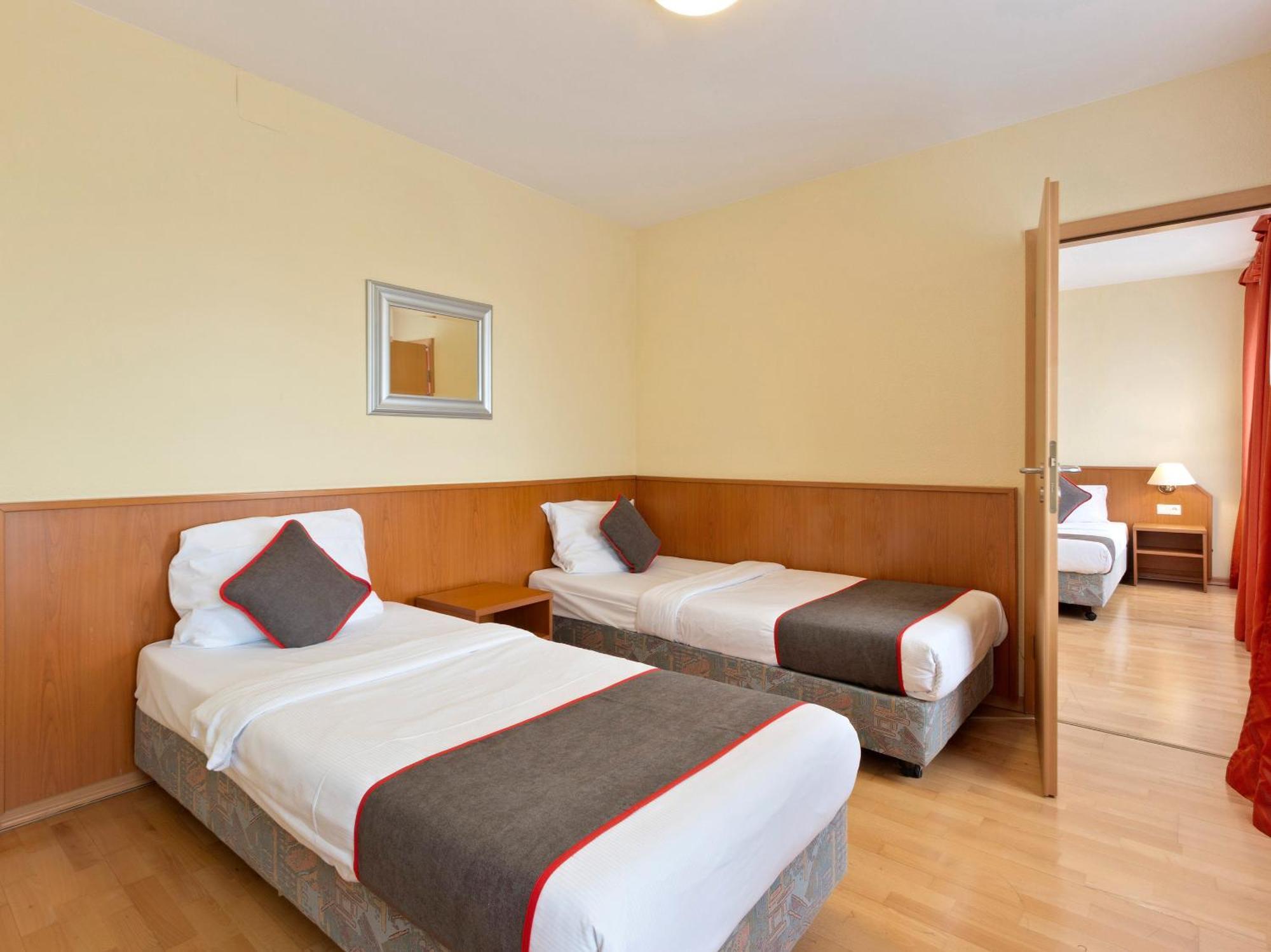 Hotel Bohemia — Fotos 1